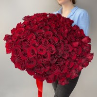 Роскошь - 101 красная роза 